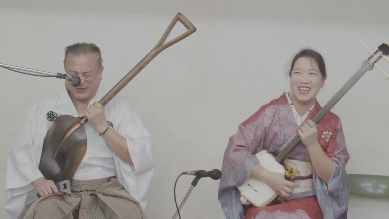 スコップ三味線と民謡の集い（穴水町 兜公民館）