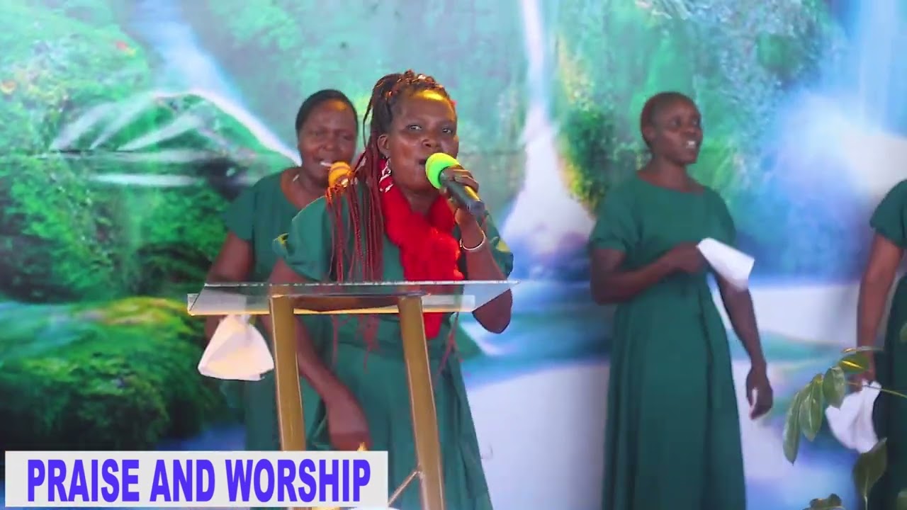 PRAISE & WORSHIP SESSION