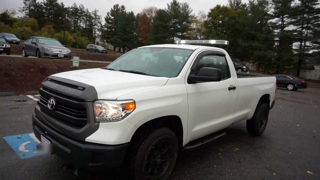 Toyota Tundra w/ Whelen Liberty II lightbar and DUO lights.