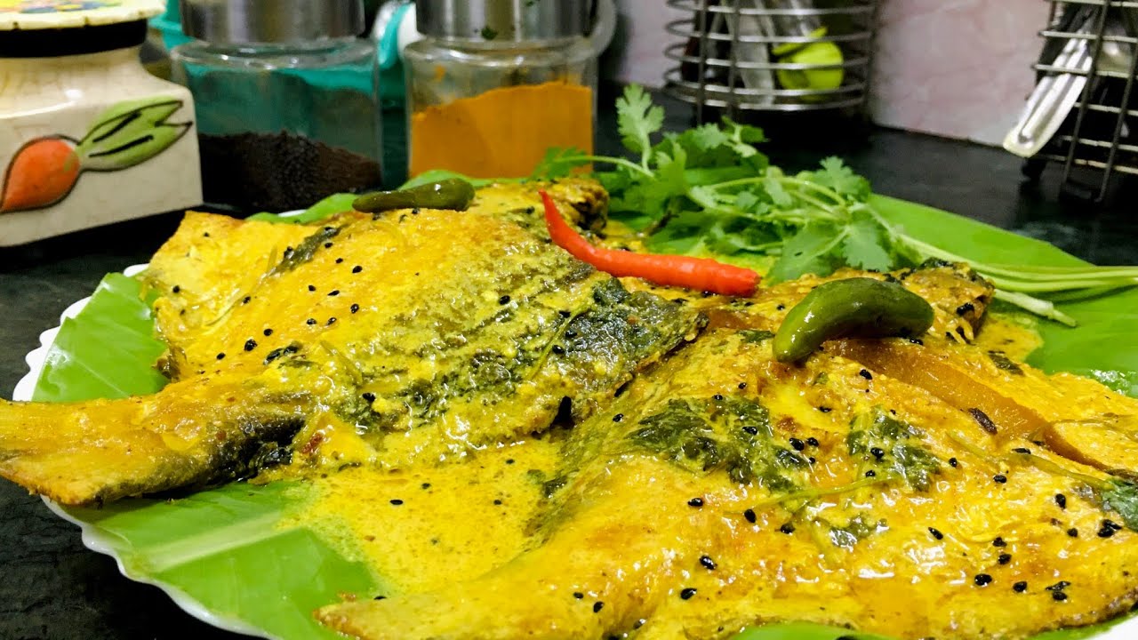 এক একটা পমফ্রেট মাছের ওজন প্রায় ৮০০ গ্রাম | পমফ্রেট মাছের শর্ষে ঝাল | Promfret macher jhal