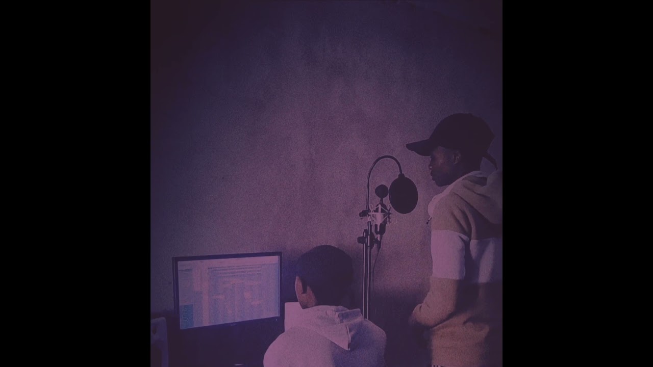 In studio making of come along @skamzadefocalistic1208 ft Kay Crossy #studioj #xceedance