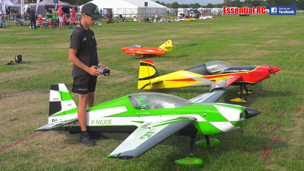 GO JOE ! SUPER 3D RC FLYING DEMO | Southern Model Show