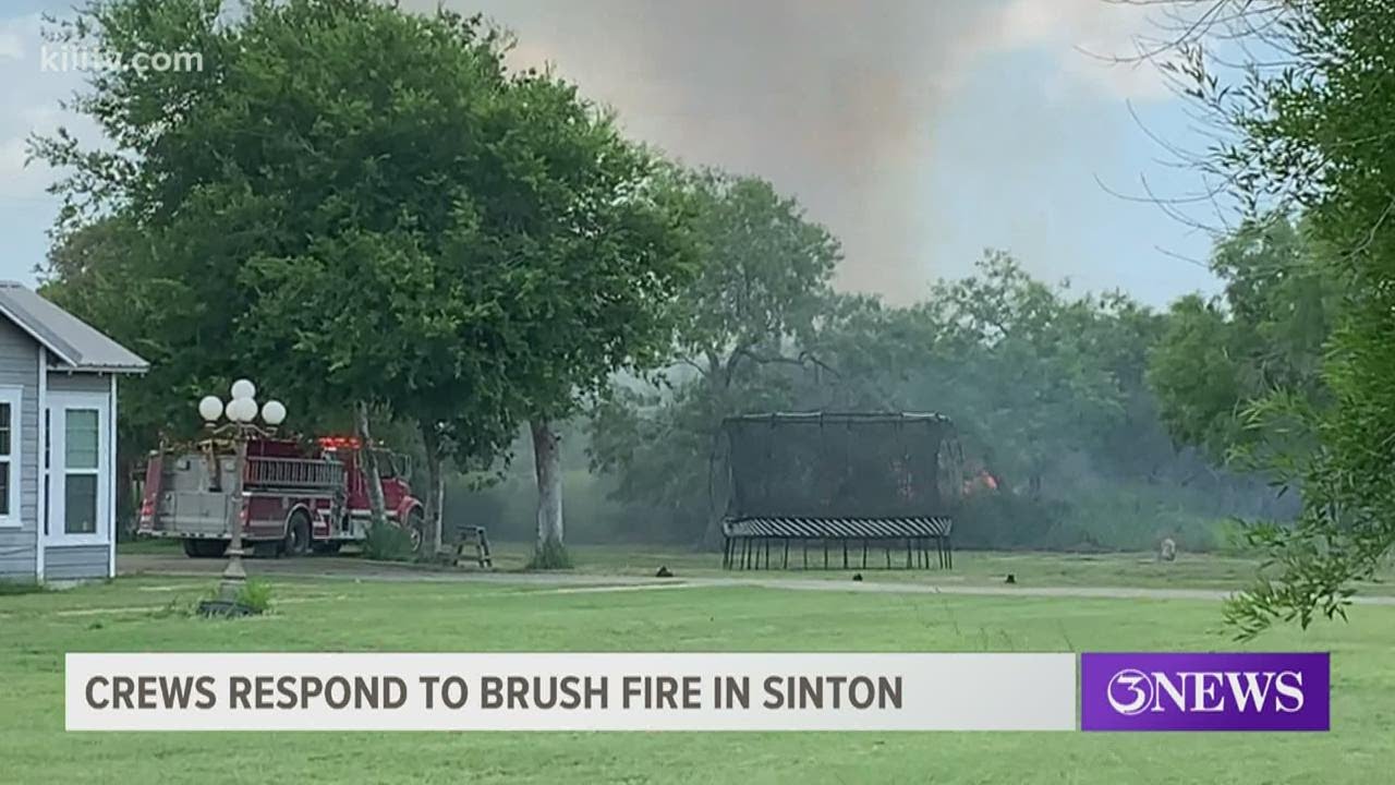 Fire crews battle brush fire in Sinton