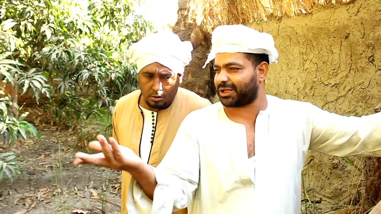 الحاج سعيد عامل فرحة وجارته اتوفت ومش عايز يأجل الفرح شوف عصام وسمير عملوا معاه ايه