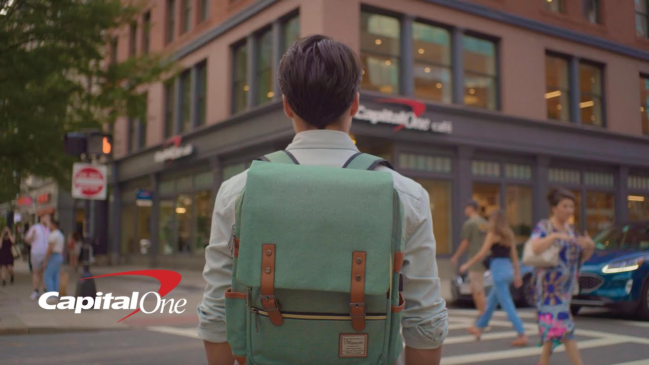 A Study Spot for a Student | Capital One Caf&eacute;