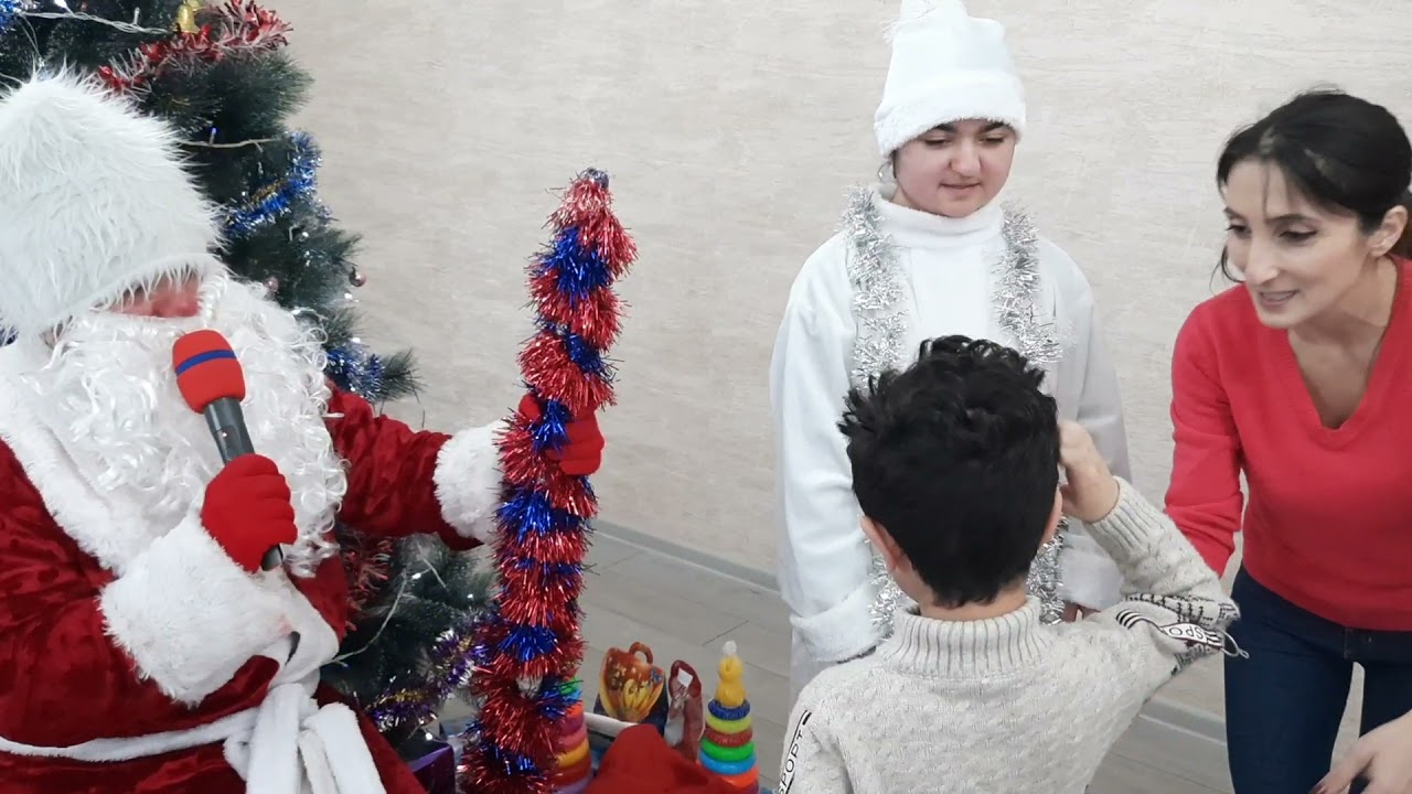 Evdə Yeni Il şənliyi.2021 yola salırıq.