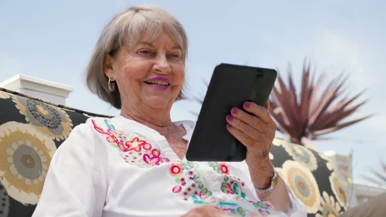 UCI Gavin Herbert Eye Institute and the Holland Foundation