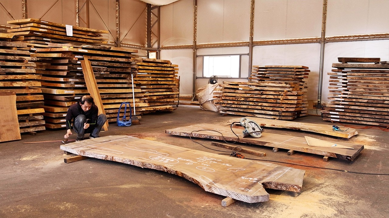 The Process of the World's Finest Single-Slab Dining Table | Japan’s Incredible Craftsmanship
