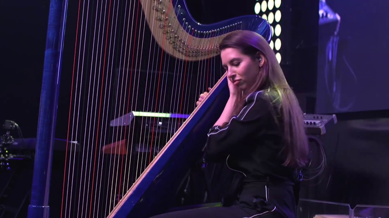 Live from the Roland Stage at #NAMM2019 with Lara Somogyi!