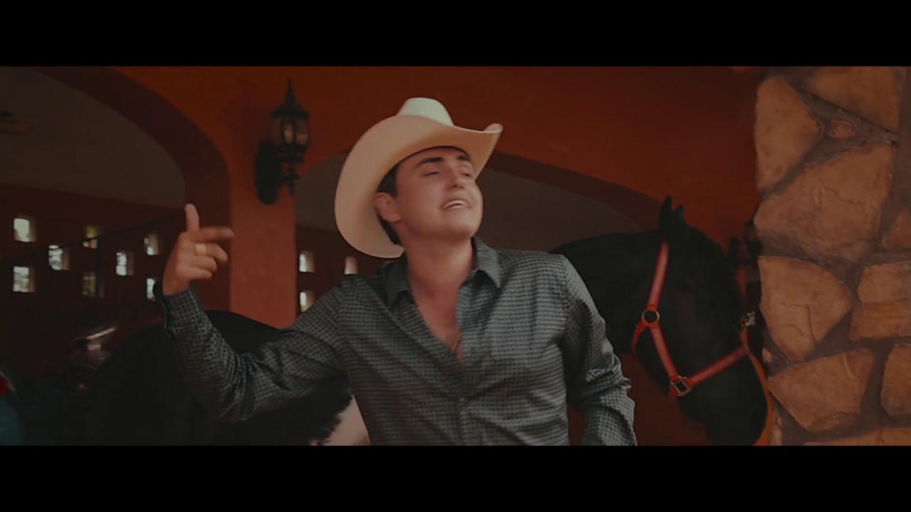 Chuy Zuñiga - Ahora todos me saludan (Video Oficial)