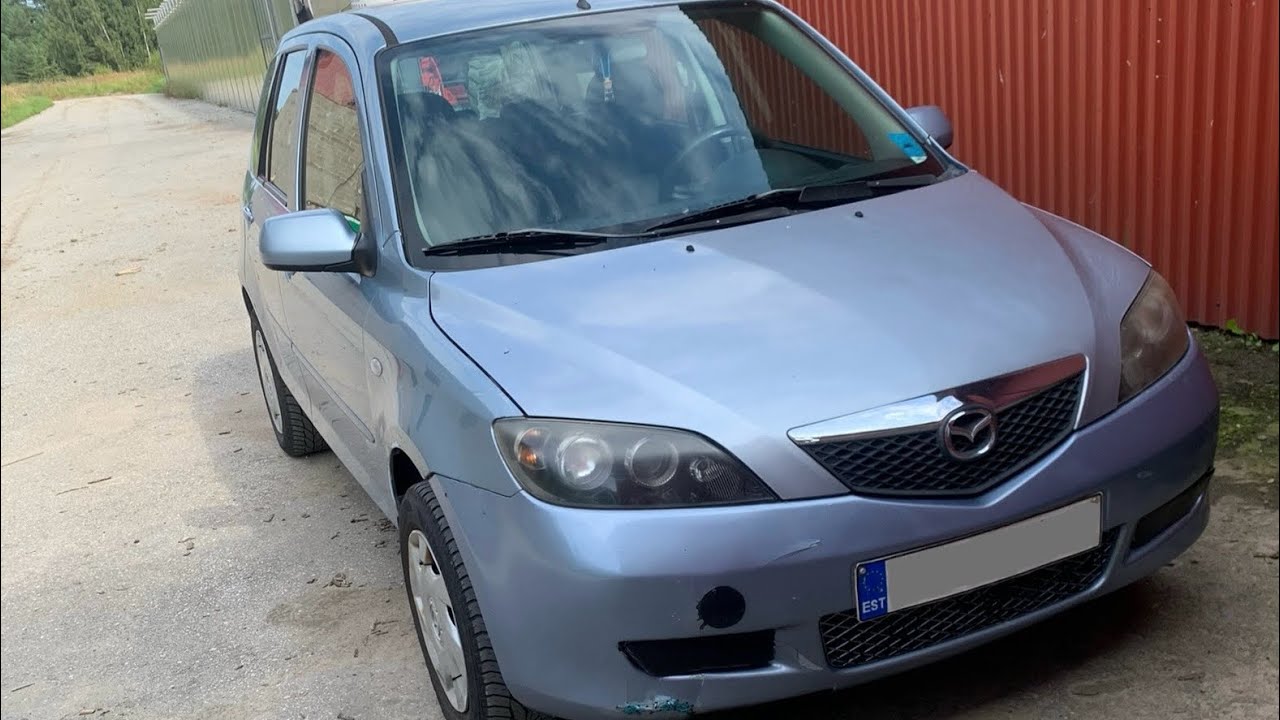 Mazda 2. Первая авто, 1.4 (2007)