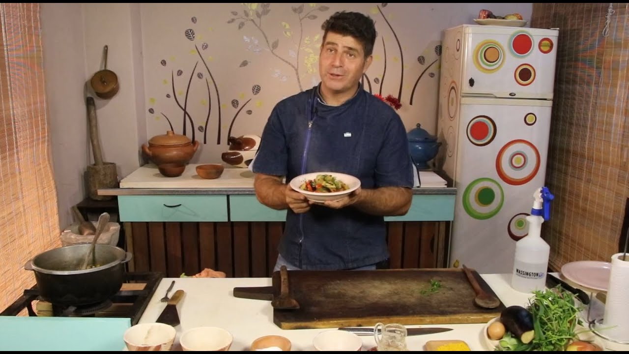 COCINANDO CON MAXI - Guiso de mondongo (18/05/2020)