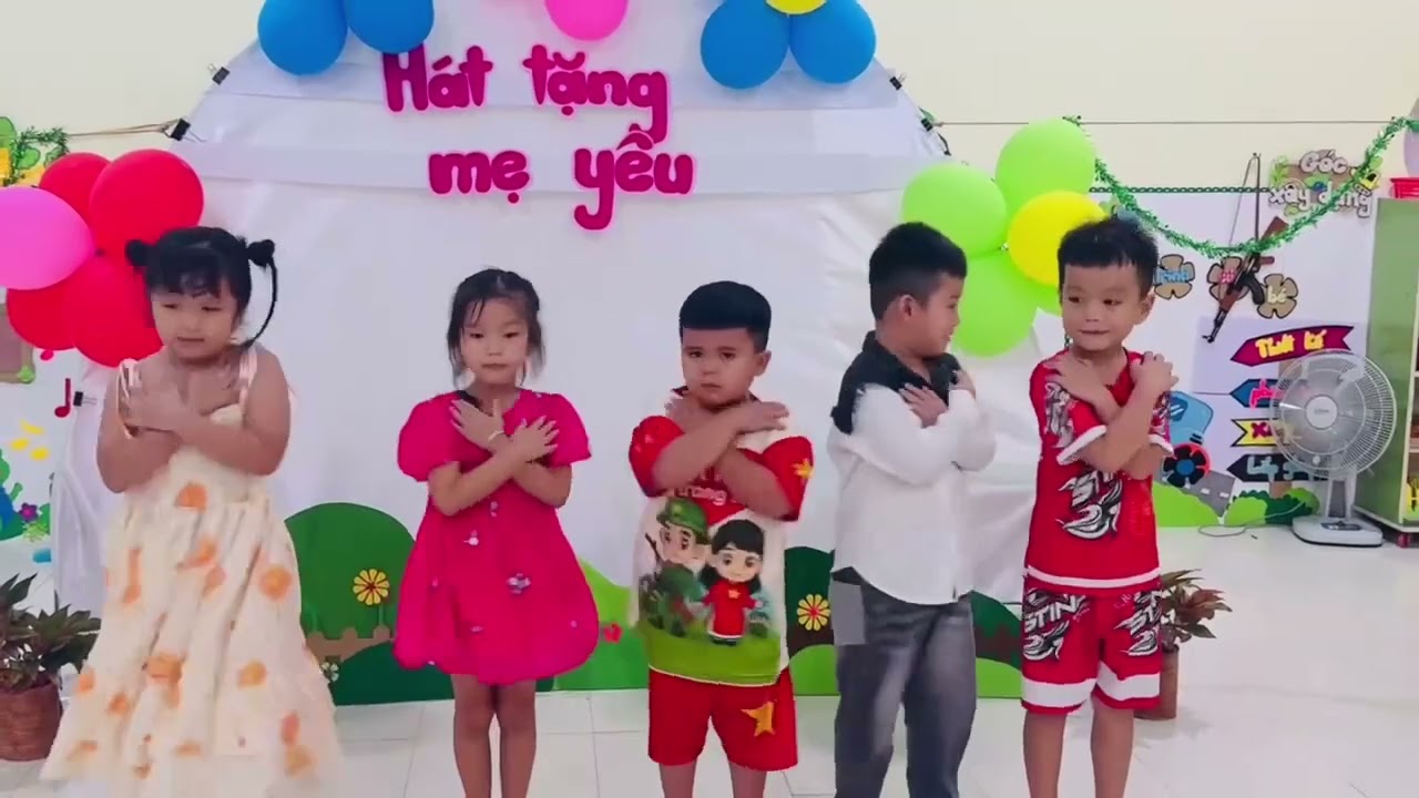 Tiết học âm nhạc 