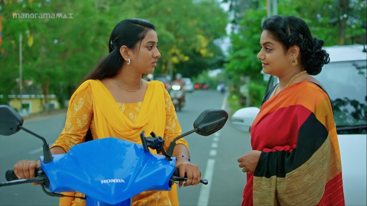 EP 35 | Othiri Othiri Swapnangal | Varsha’s father arrives in Kochi.