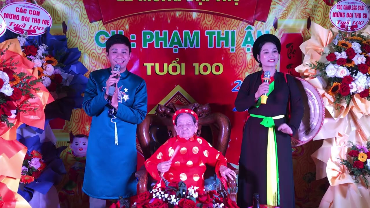 TRẨY HỘI XUÂN (nghệ sỹ Trung Kiên & Thanh Xuân)