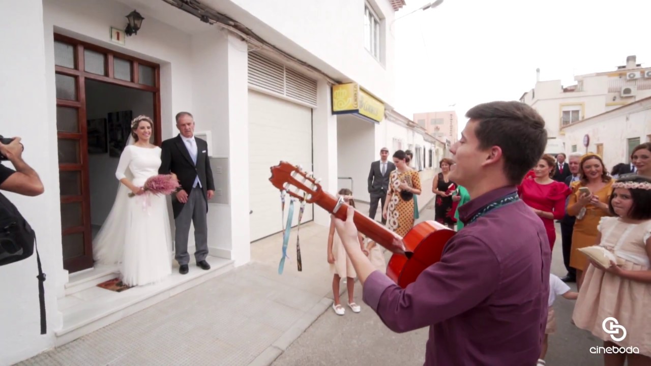 Sale la novia. María José & Ginés.Canta Dani Botillo