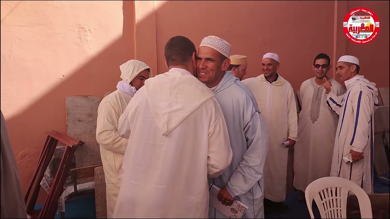 . أول إصدار مطبوع للقرآن الكريم من 120 لوحة خطيّة يدوية