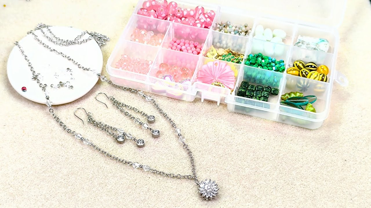 Sorting 3 BBB Black Friday mini bundles: Good & Wicked witch & design on the fly with Crystal Flower