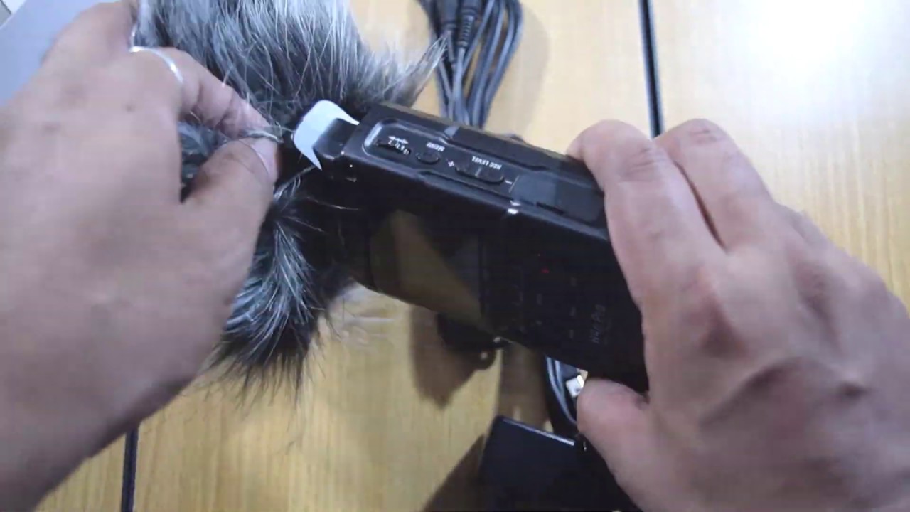 Zoom APH - H4N Pro Accessory Pack for H4n Pro : What is in the Box?