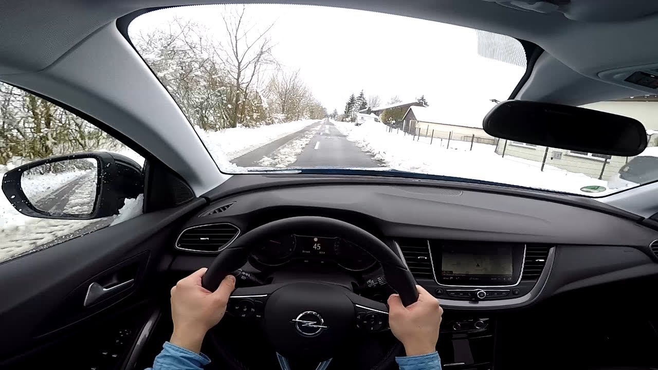 2018' Opel Grandland X - POV Landstraßenfahrt im Schnee