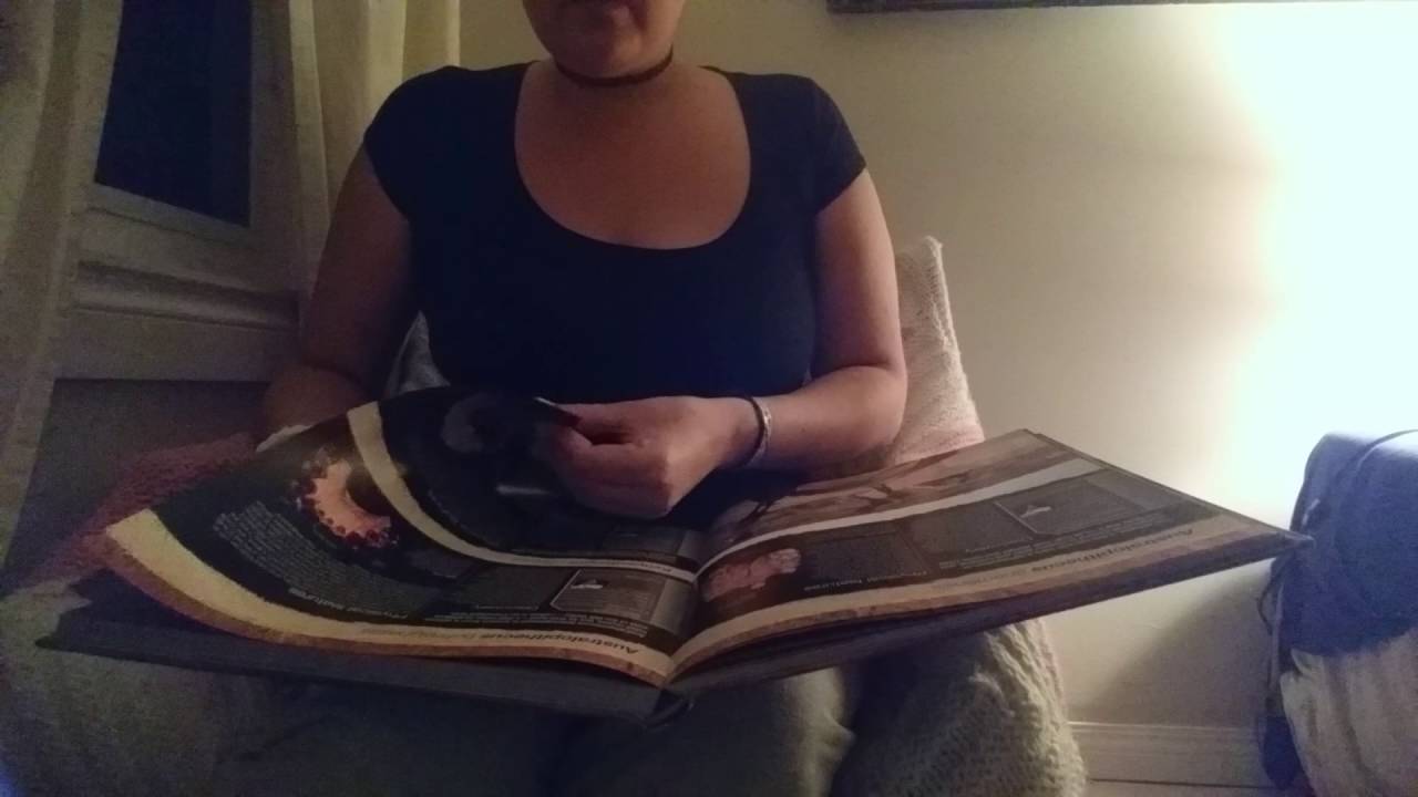 ASMR Slow Page Turning