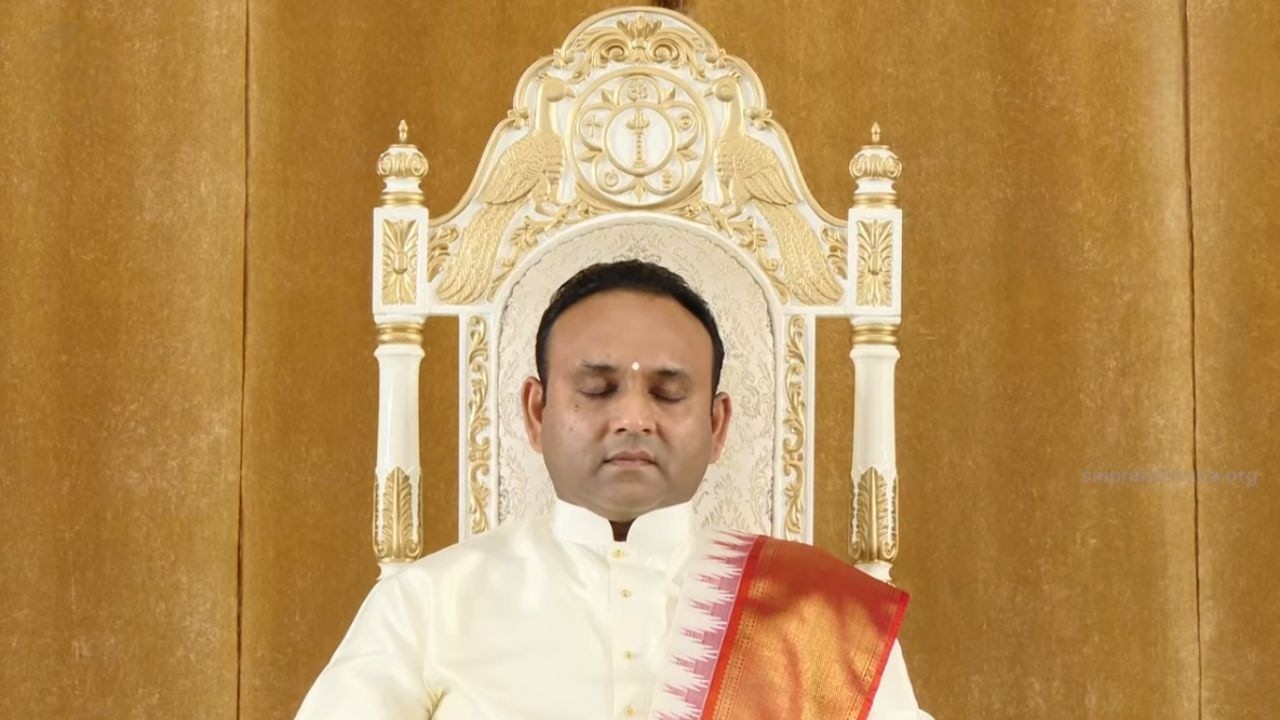 Nee Mayeyolago Ninnolu Mayeyo