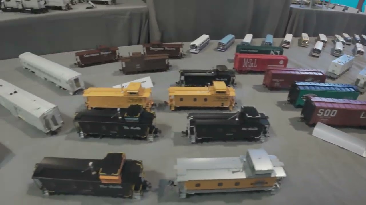 Walking Through America’s Largest Railroad Hobby Show 🚆 Springfield MA 2026