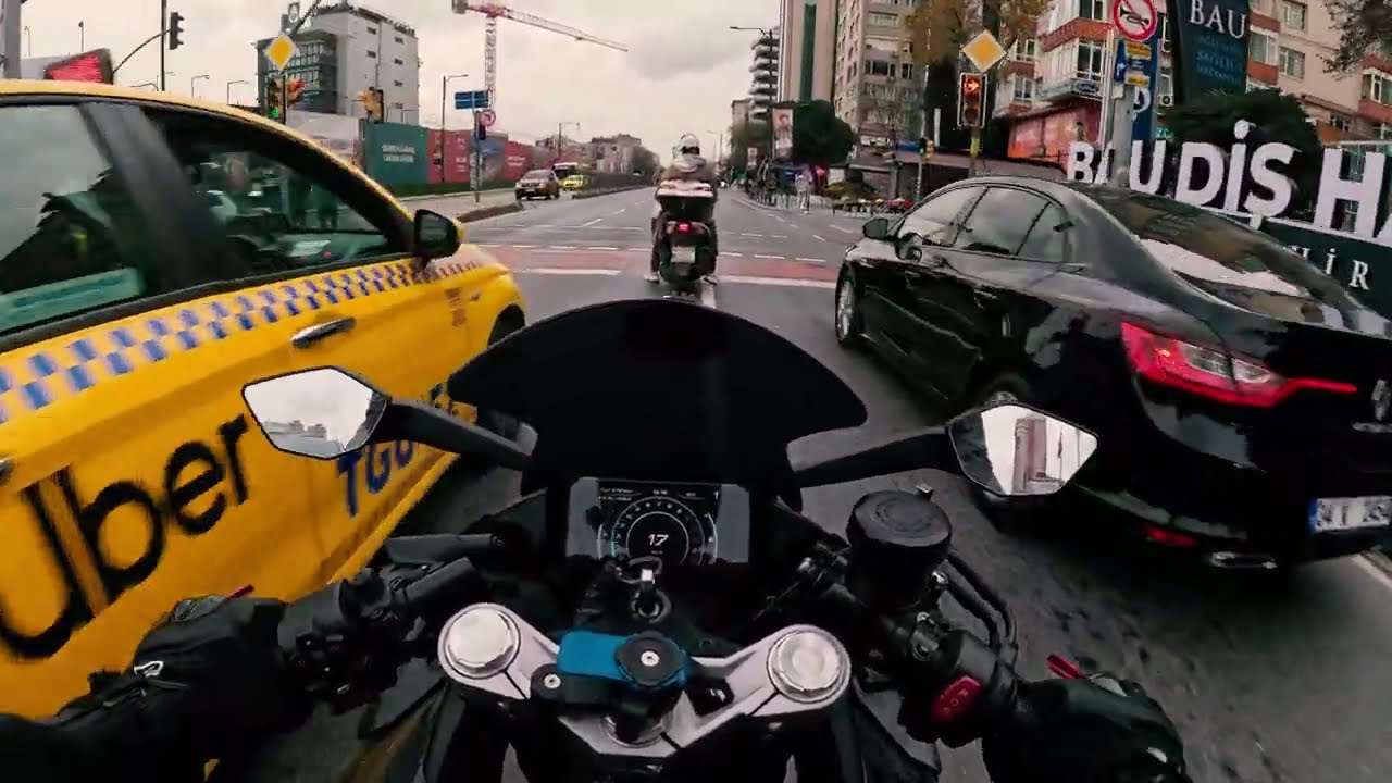 Kaskın İçinden CF Moto 450 SR İstanbul Sürüşü | Saf Egzoz Sesi