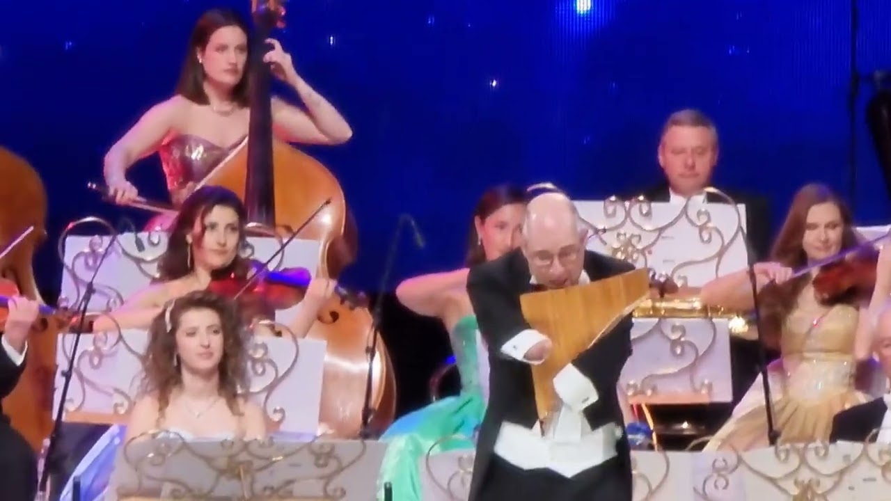 Caroline Dawson channel. amazing emotional Panpipes. Andre Rieu Moterpoint arena Nottingham 2025
