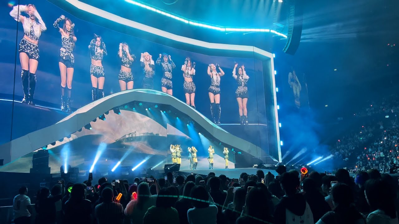 TWICE 트와이스 Ready To Be World Tour Opening | Set Me Free | Sydney Australia Day 2 Concert | 4K HDR