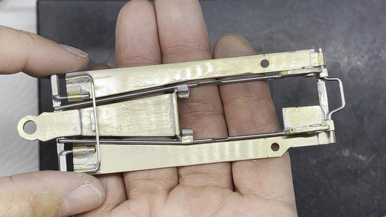 Building a 1:32 scale slot stox car chassis improving performance, strength and handling