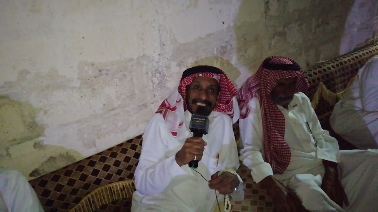 تكريم شاعر قبايل عبس عبدالله الاشرم قعود من عبدالرحمن حمد السمين وقعود من بدر متعب السمين