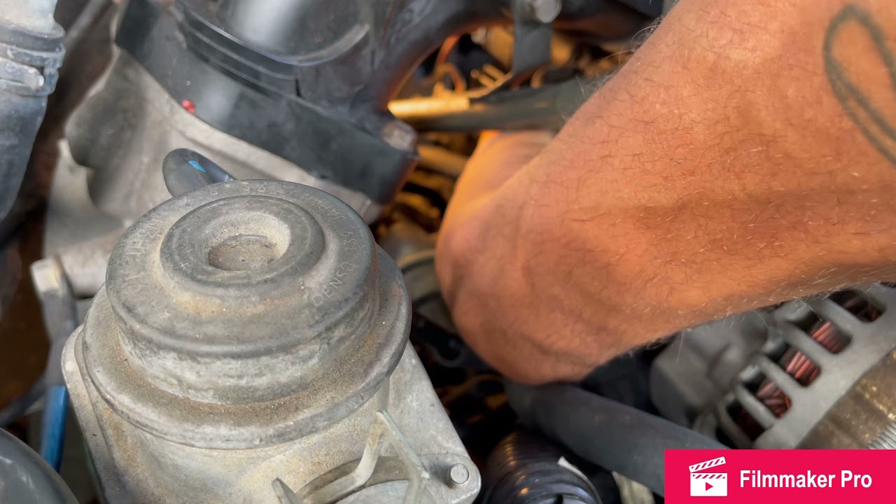Как снять соленоид SSV, не снимая верхний воздухозаборник 2004-2008 Mazda RX8 #SSV #RX8 #Mazda
