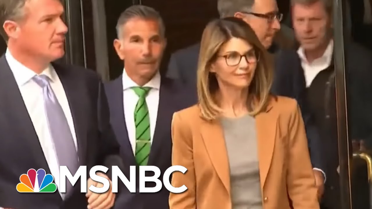 Lori Loughlin Sentenced To 2 Months In College Admissions Scandal | MSNBC