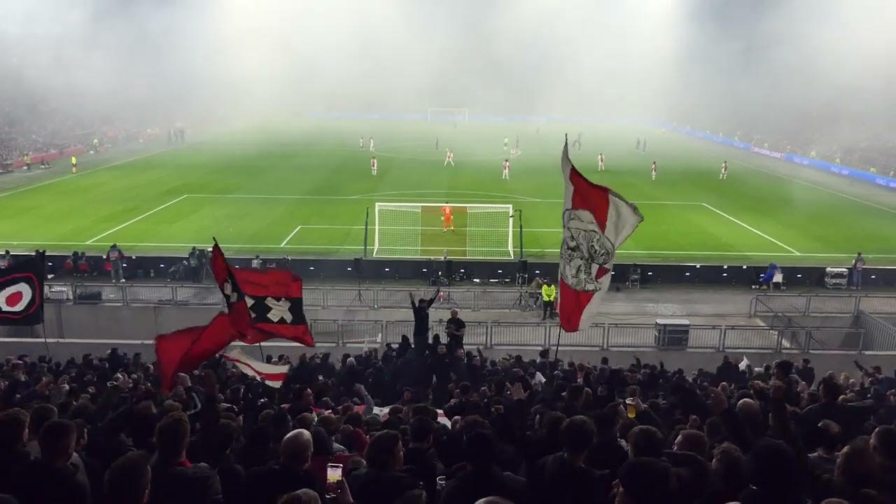 Ajax - Union Berlin 16.2.2023 : Ajax1 in vuur en vlam