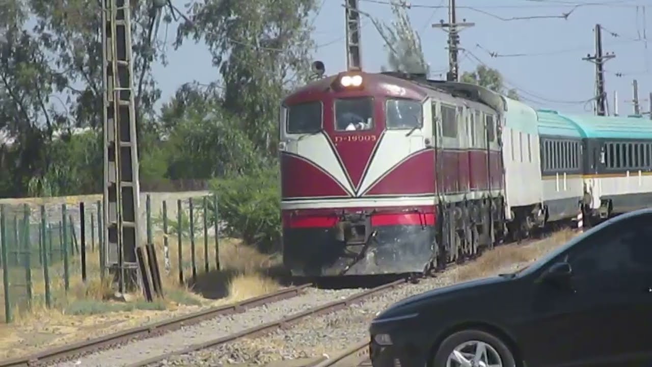 Tren del recuerdo de año nuevo pasando por batuco