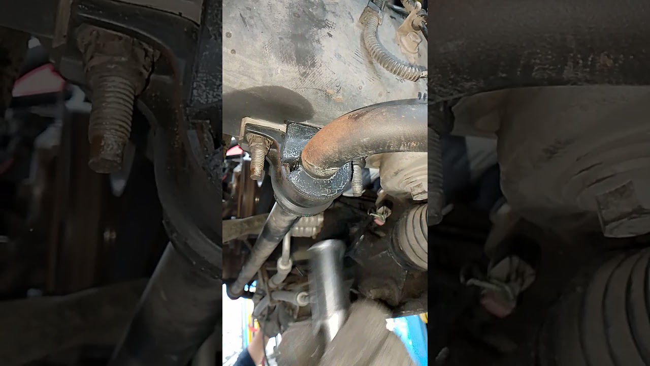 Ford crown Victoria front Wheel suspension bush replacement 🛠️🚘🛠️🚗⚒️🇺🇸🛠️✅🔥🔥