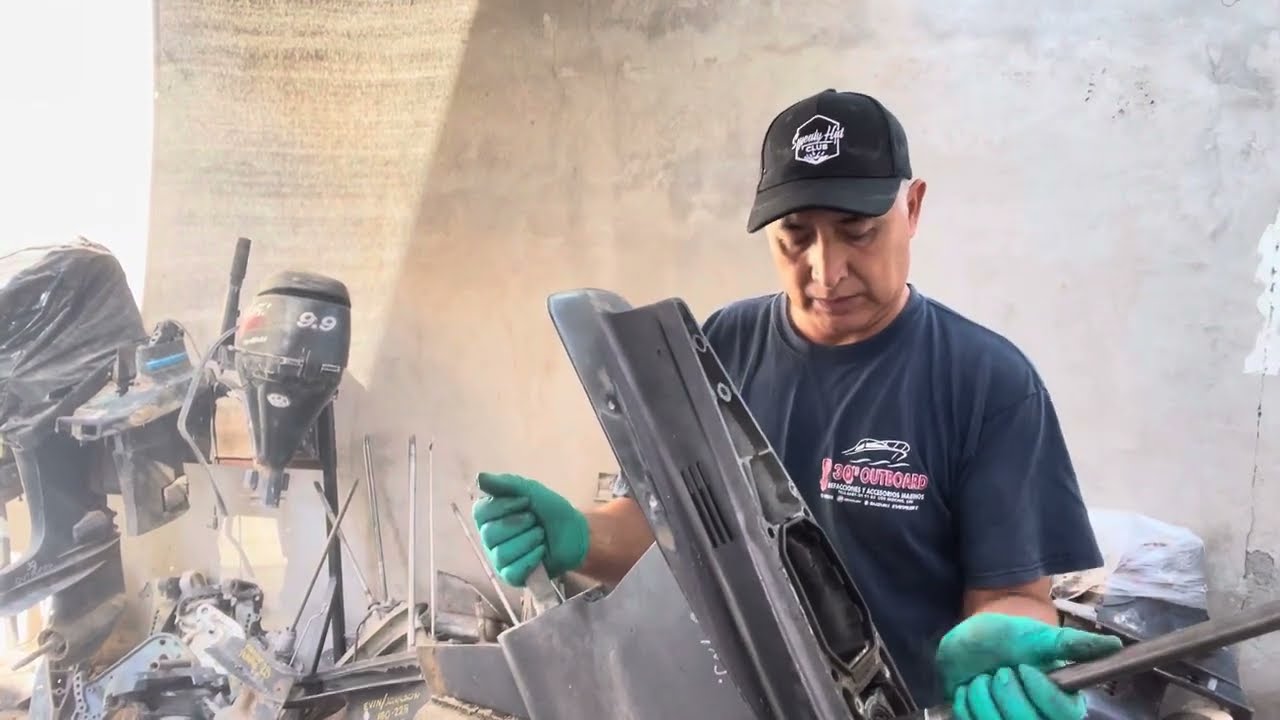 YAMAHA OUTBOARD F250 250 hp lower unit disassembly  yourself