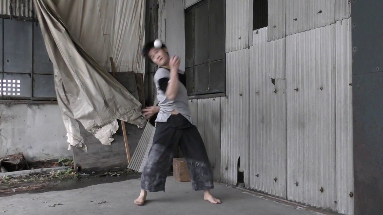 IJA Tricks of the Month September 2017 Japan by: Keiichi Waguri