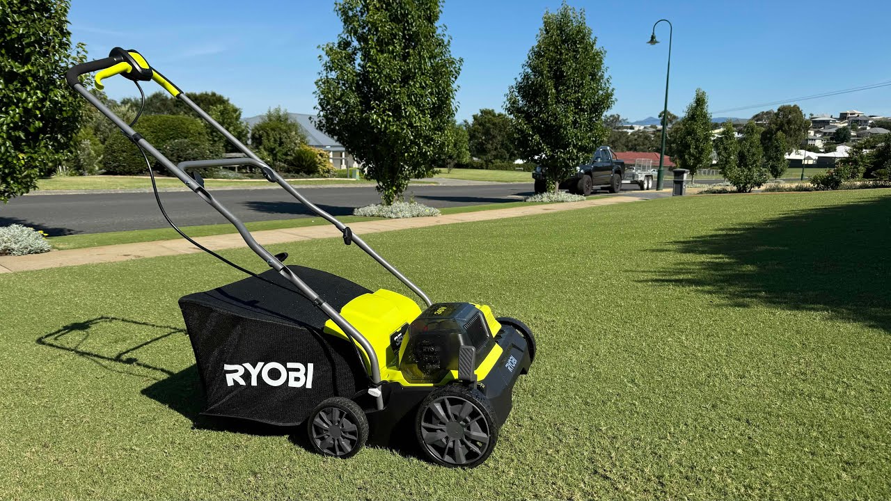 I tried the Ryobi 36v battery Scarifier to renovate my Santa Ana Couch / Bermuda Grass Lawn