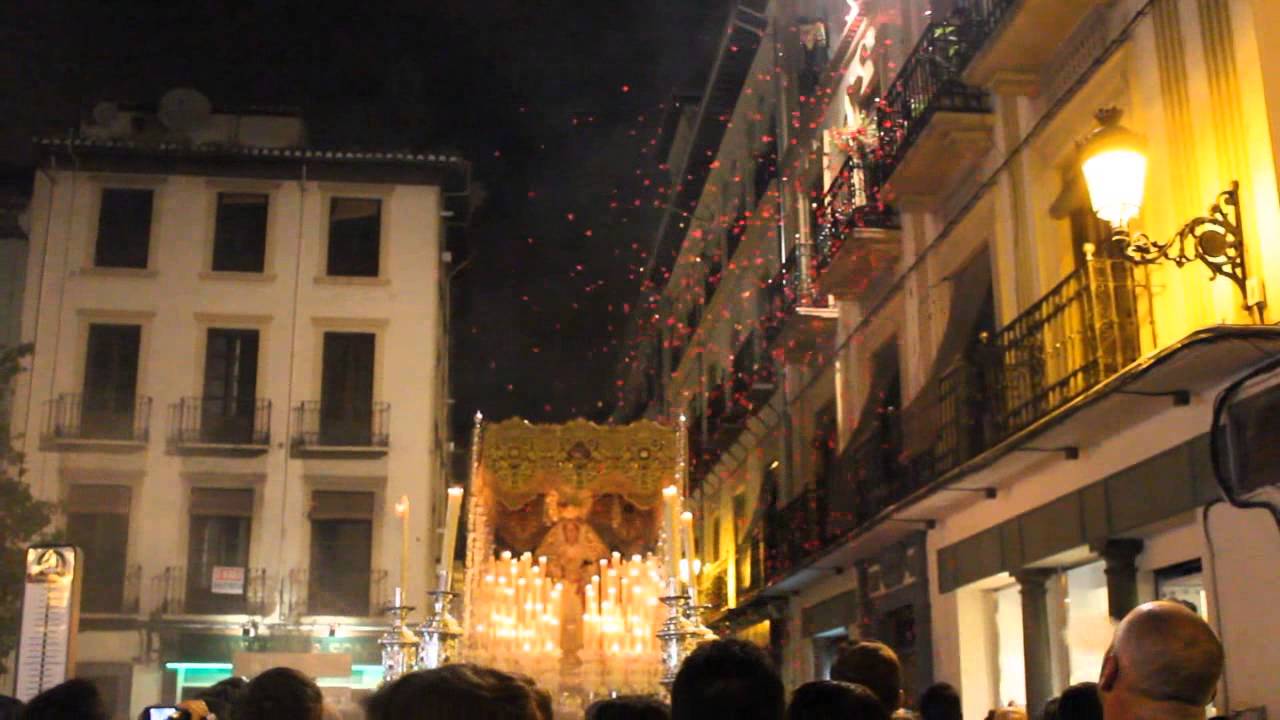 La Reina del Realejo llega a su barrio - Magna Mariana 2013 - María Reina de Granada