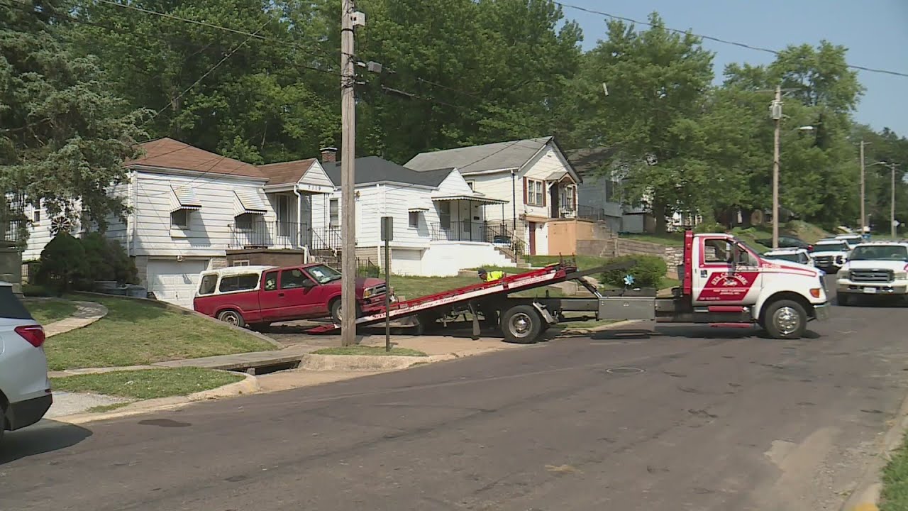 Jennings will tow cars from driveways without warrants – sometimes