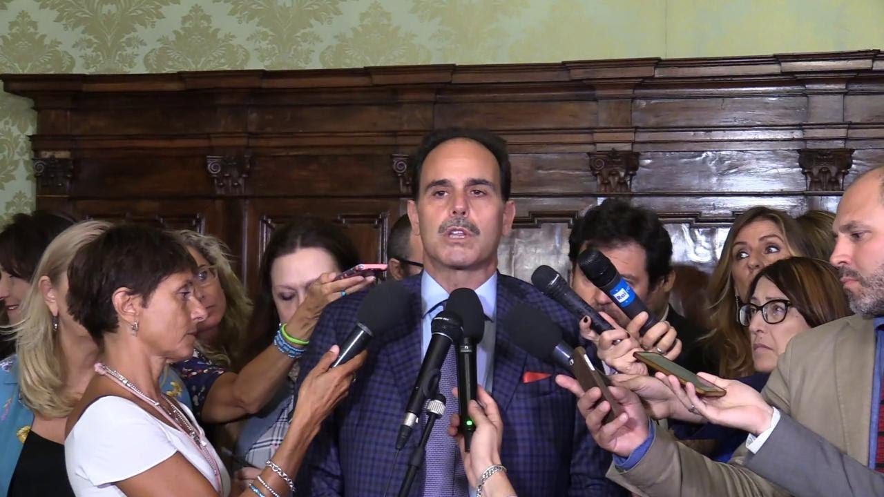 Crisi governo, maggioranza divisa sul calendario: Pd, Leu e 5Stelle votano insieme