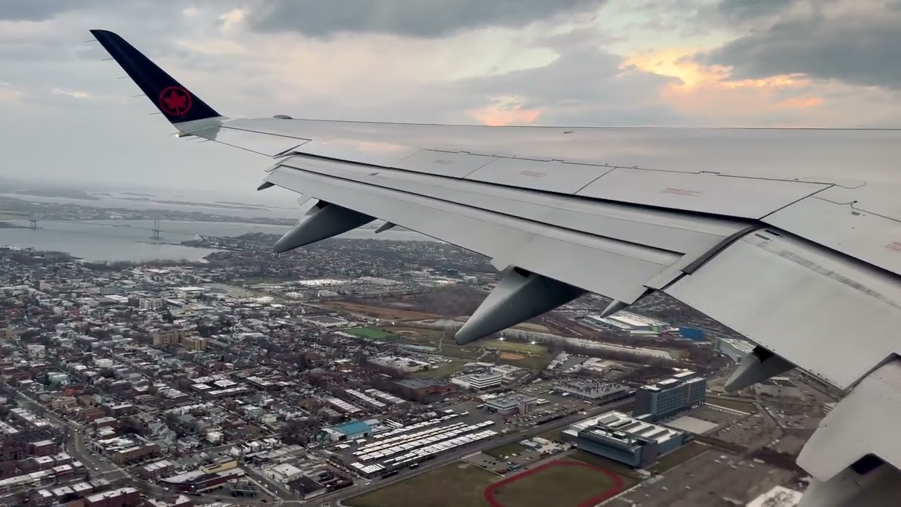 Steep Takeoff out of New York City (LGA) | NYC, USA | Embraer E175 | Air Canada | AC8995 | 4K