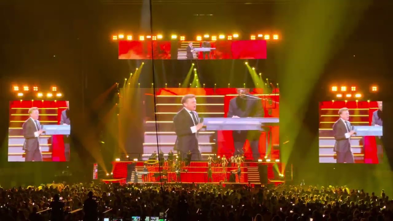 Luis Miguel | Tour 2024 | Barcelona 17/07/24 | 01 - Será Que No Me Amas
