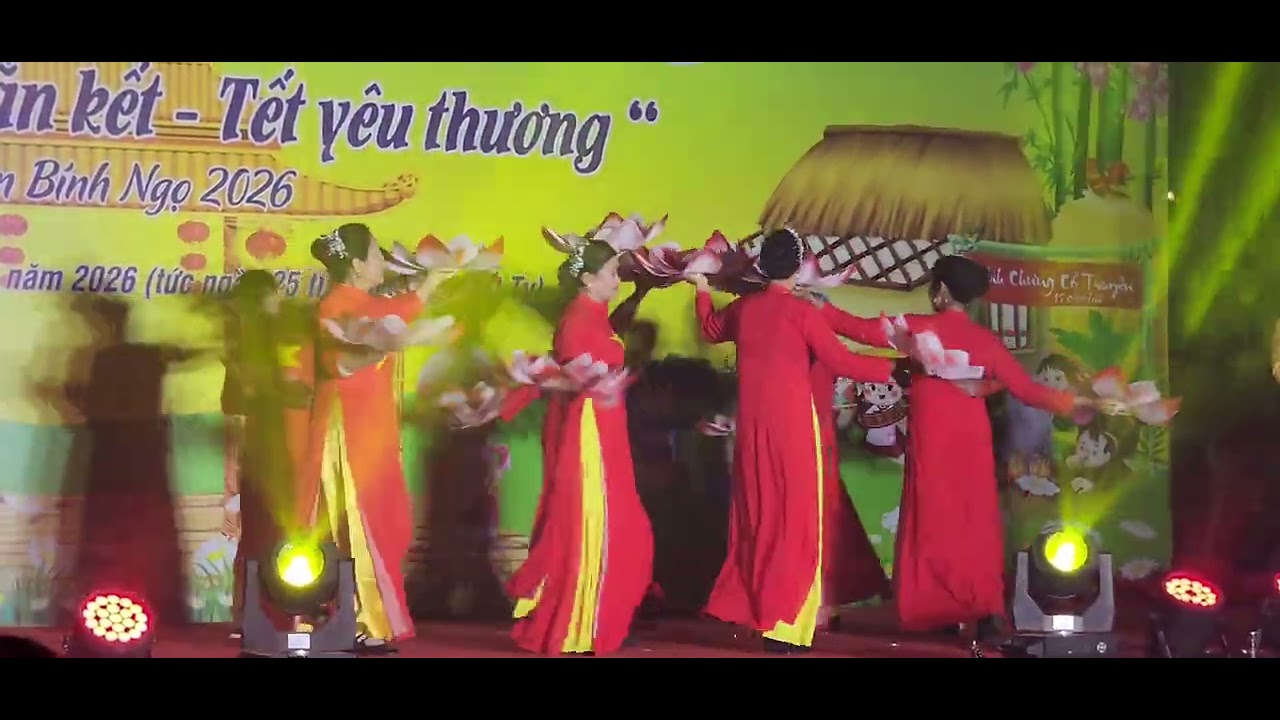 Văn nghệ Phố Hưng Hà tại làng cổ Đông Sơn, Hàm Rồng, Tết Bính Ngọ 2026