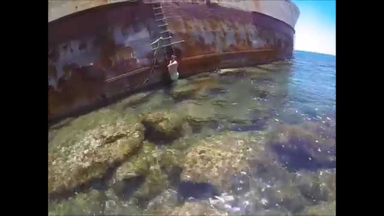 Onboard abandoned shipwreck Edro 3 cyprus HD