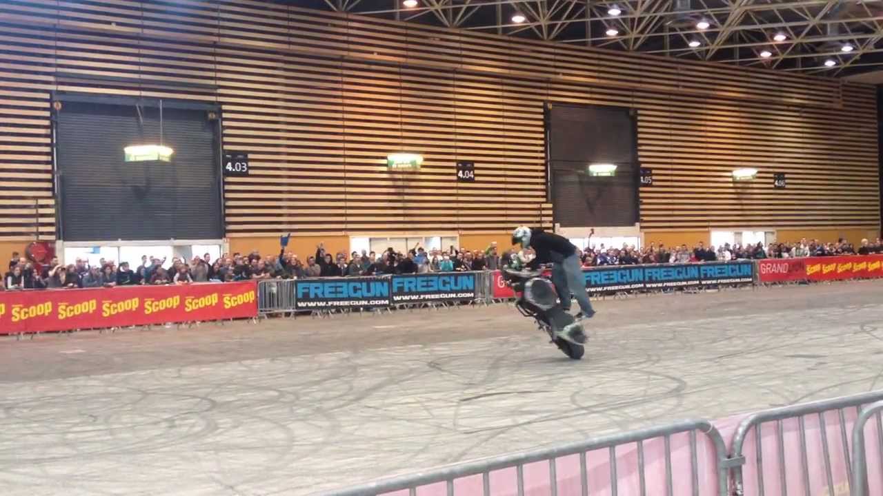 Ben Baldini, vainqueur du Lyon Stunt Contest - Salon du 2 Roues 2014 !
