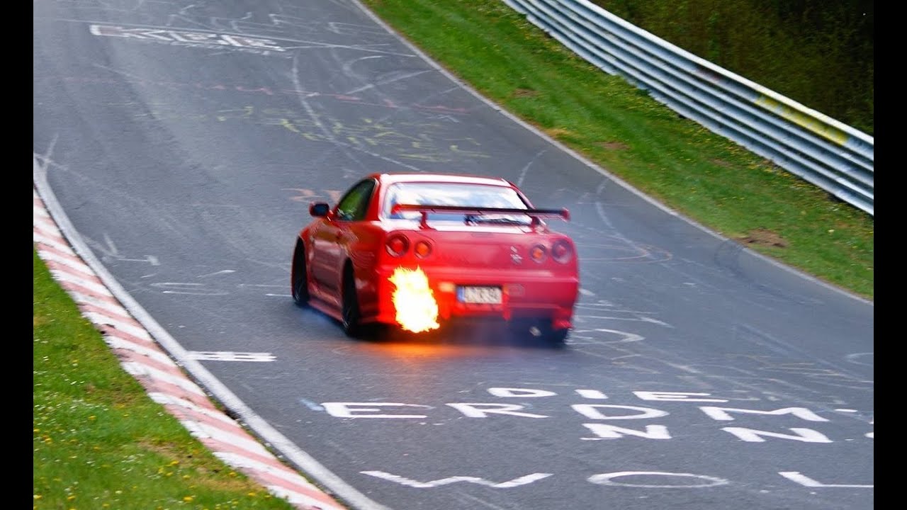 CarFreitag 2014 Nordschleife - Nissan Skyline R34 GTR - 8:33min BtG