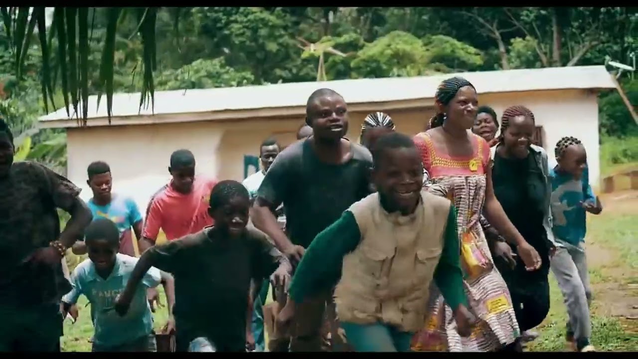 Lady Ponce - Ella (Vid&eacute;o Officielle)